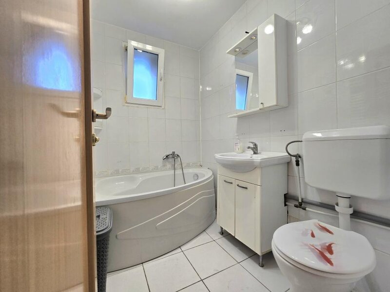 Titan- Nicolae Grigorescu apartament cu 2 camere comision 0%  2 min de metrou